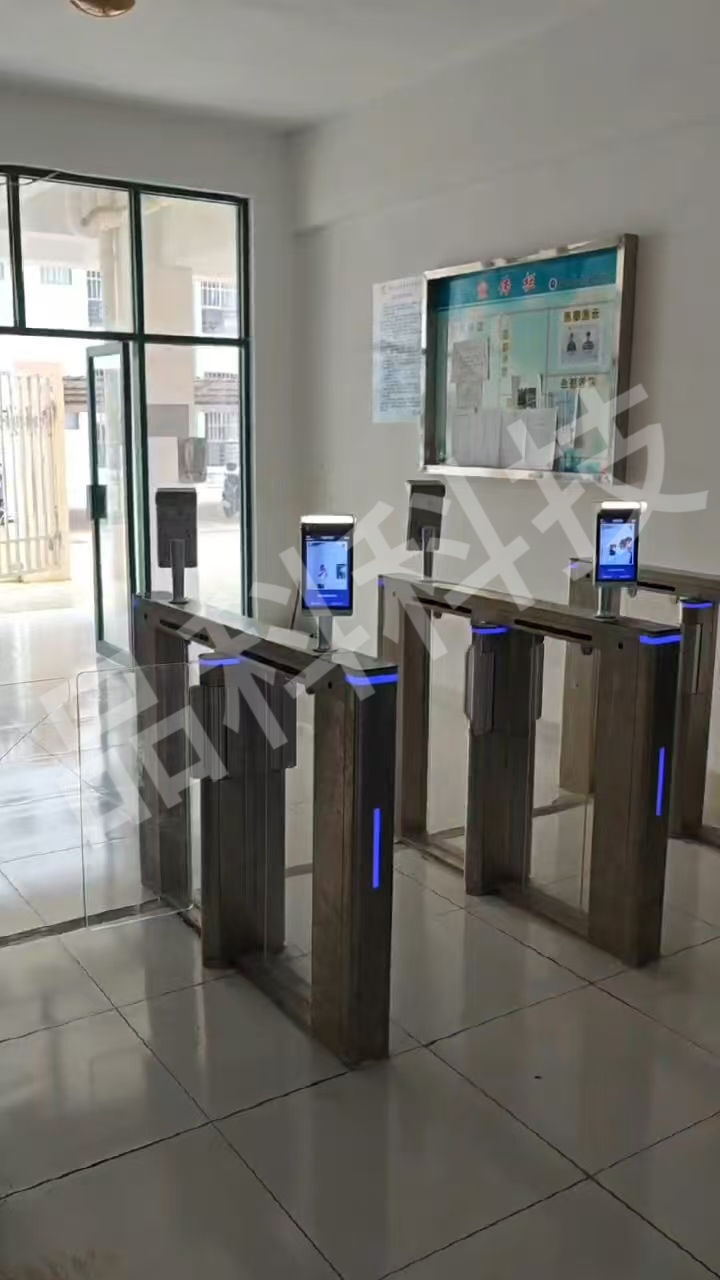 1748501220884342.jpg 1748501220884342.jpg